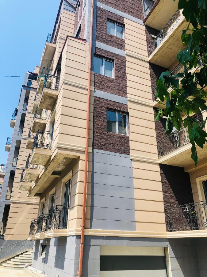 Wellconect Apartamento Kʼutʼaisi Exterior foto