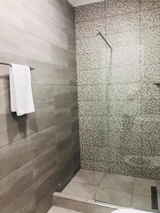Wellconect Apartamento Kʼutʼaisi Exterior foto